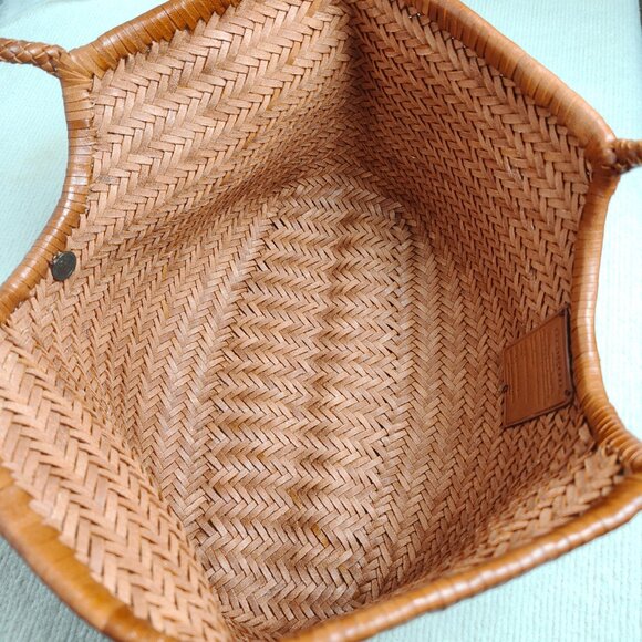 Dragon Diffusion Woven Leather Shoulder Bag | Large & Spacious - Picture 9 of 12